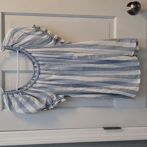 Flutter Sleeve Scoop Neck Top